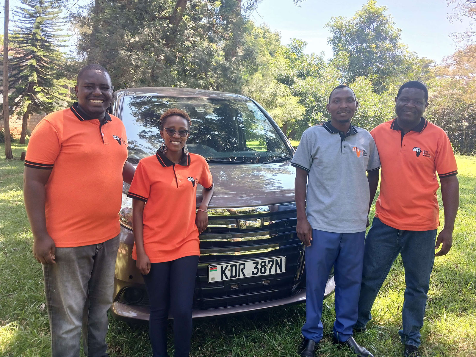 Minivan for Kenya